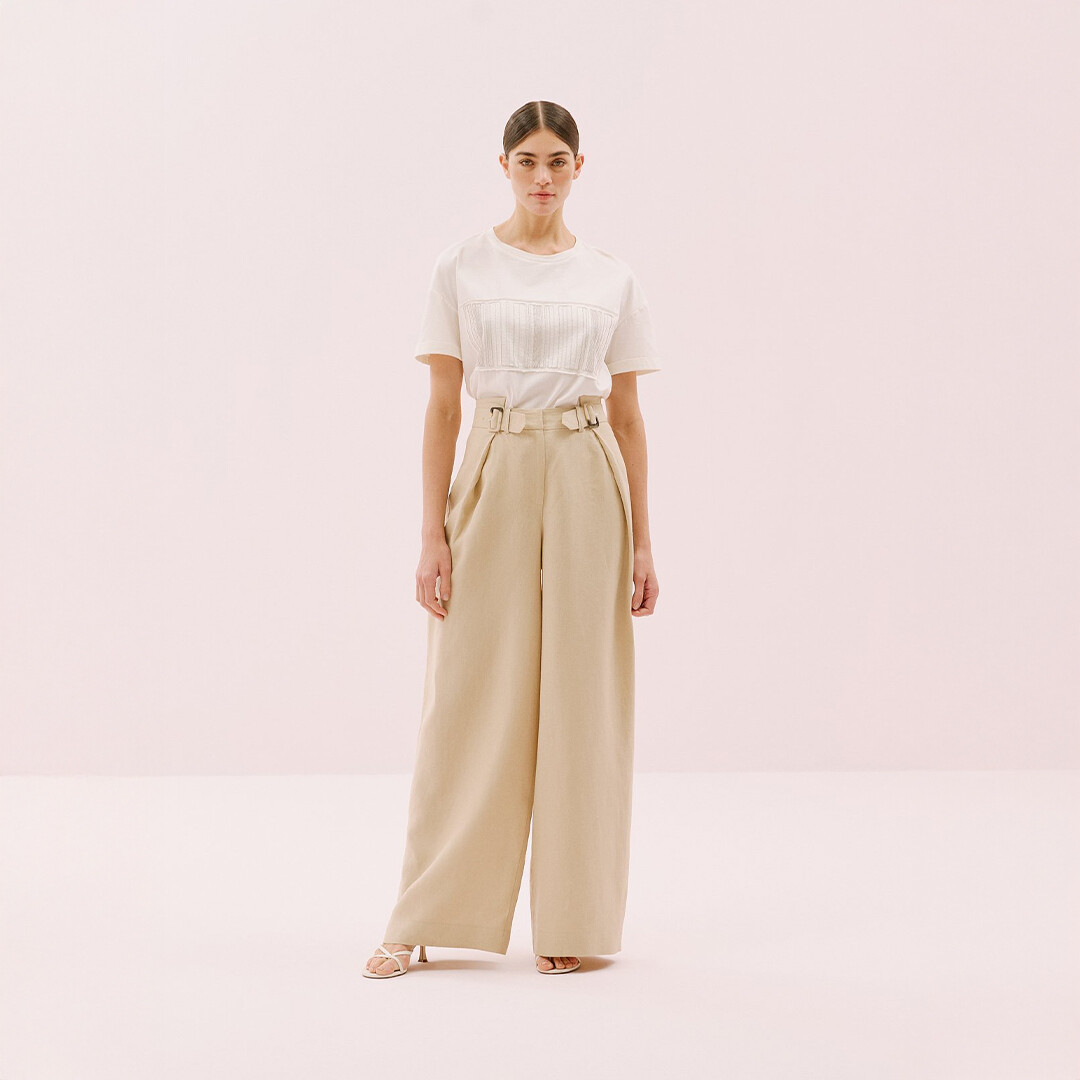 Yaz Sezonuna Taze Bir Dokunuş: Roman’dan Keten Pantolon Modelleri