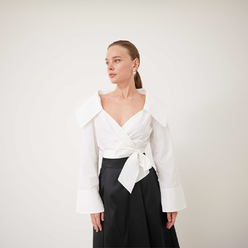 Şıklık ve Tarz Bir Arada: 6 Beyaz Gömlek Kombin Önerisi