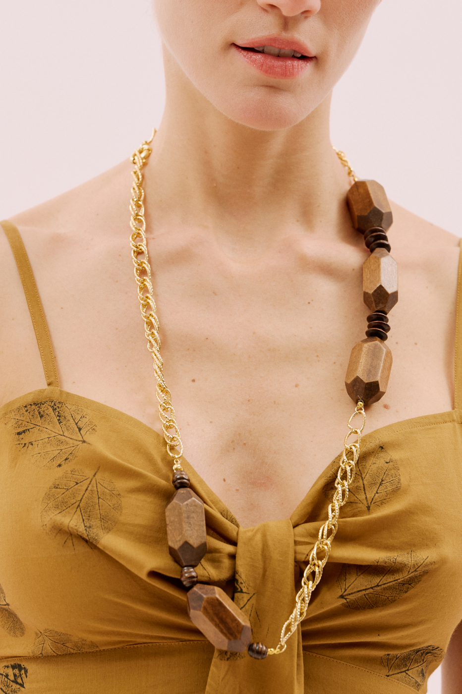 Ahşap Detaylı Kolye Standart Renk - 2