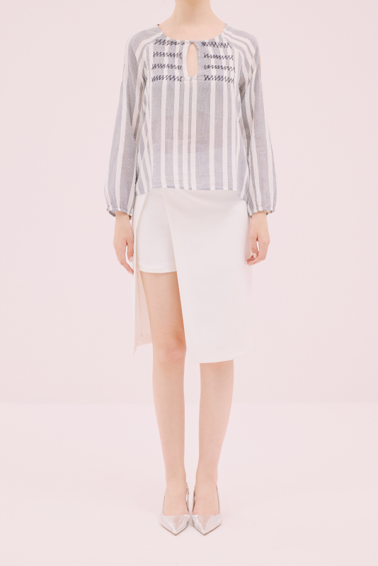 Arka Beli Bağlama Detaylı Bluz Standart Renk - 3