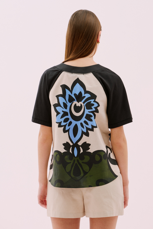 Arkası Desenli Bisiklet Yaka Kısa Kol T-Shirt Siyah - 3