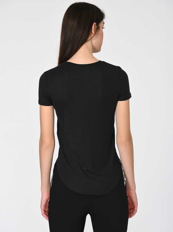 Asimetrik Kesim T-Shirt Siyah - 2