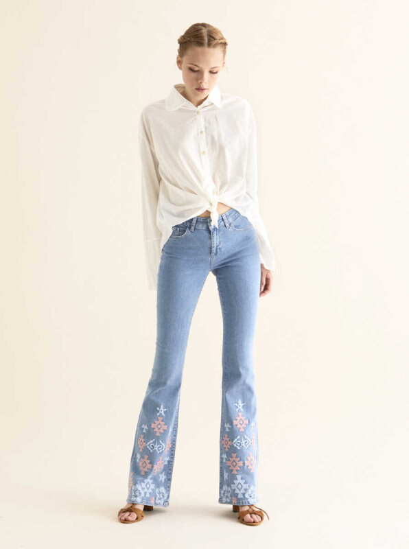 Bağlamalı ve Kolları Volanlı Gömlek Beyaz - 1