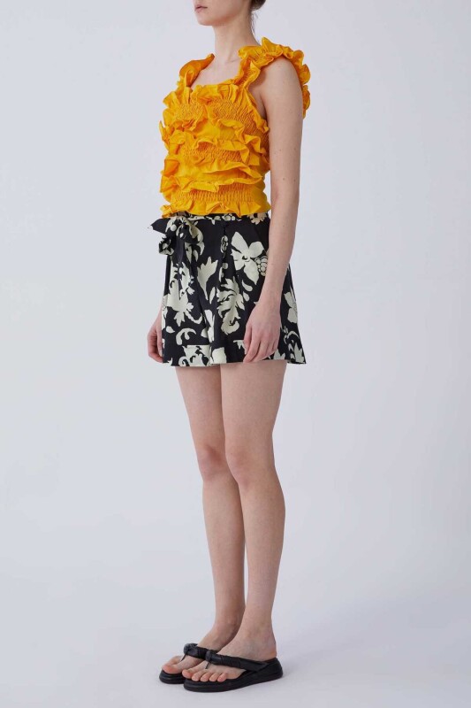 Beyaz Çiçekli Kısa Şort Standart Renk - 3