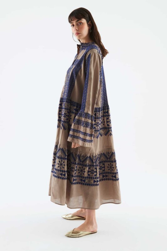 Bol Kesimli Desenli Uzun Elbise Standart Renk - 3