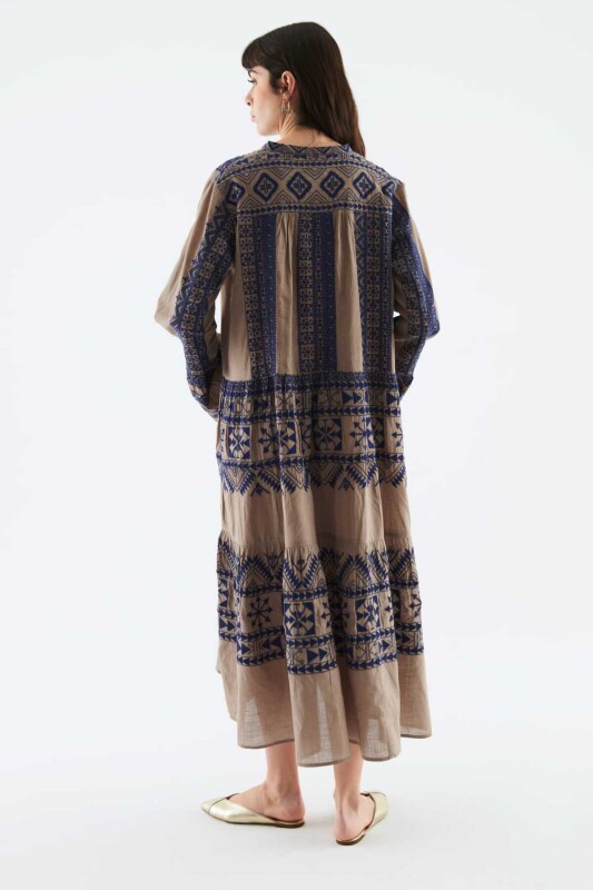 Bol Kesimli Desenli Uzun Elbise Standart Renk - 2