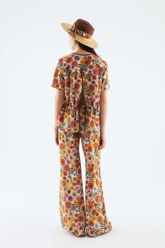 Çiçek Desenli Bluz Standart Renk - 2