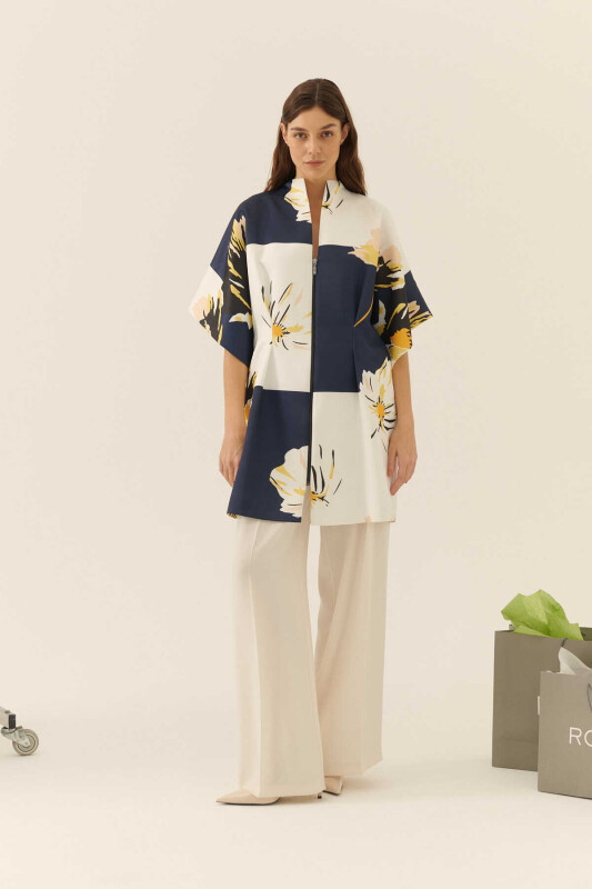  Çiçek Desenli Kap Standart Renk - 1