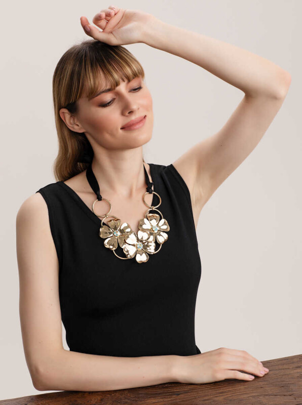  Çiçek Figürlü Halkalı Kolye Standart Renk - 1