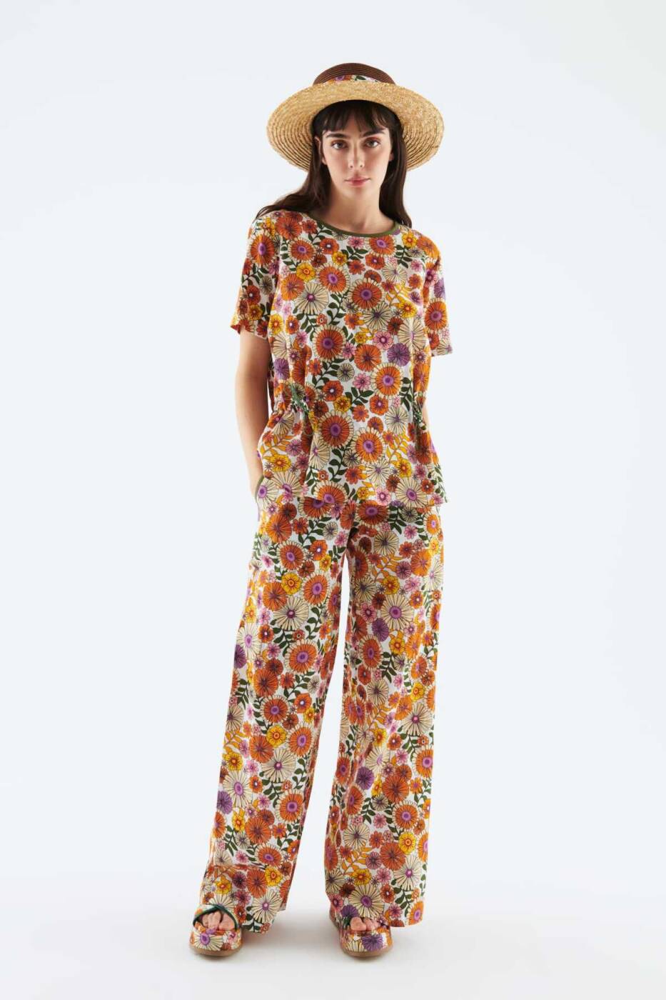 Çiçekli Desenli Geniş Paça Kadın Pantolon Standart Renk - 1