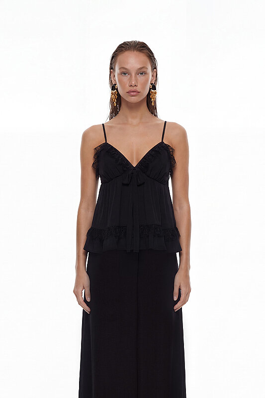 Dantel ve Volan Detaylı İnce Askılı Bluz Siyah - 1