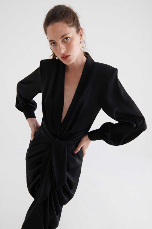  Dekolteli Abiye Elbise Siyah - 4