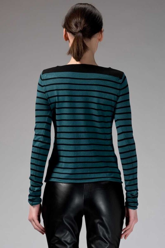  Detaylı Çizgili Triko Siyah - 2