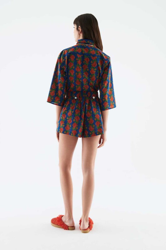 Düğmeli Desenli Kadın Şort Standart Renk - 2