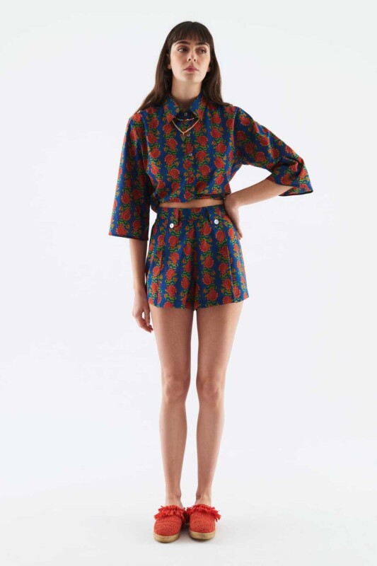 Düğmeli Desenli Kadın Şort Standart Renk - 1