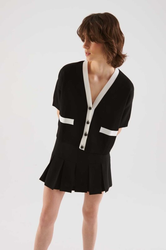 Düğmeli Triko Hirka Siyah-Beyaz - 3