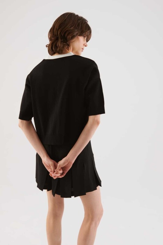 Düğmeli Triko Hirka Siyah-Beyaz - 2