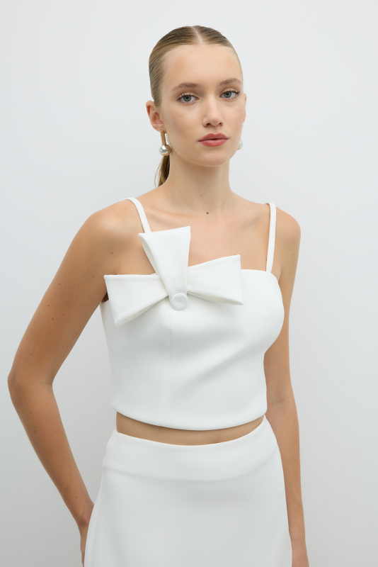 Fiyonk Detaylı İnci Askılı Büstiyer Beyaz - Roman