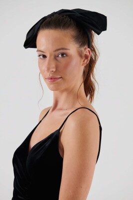  Fiyonklu Taç Siyah - 2