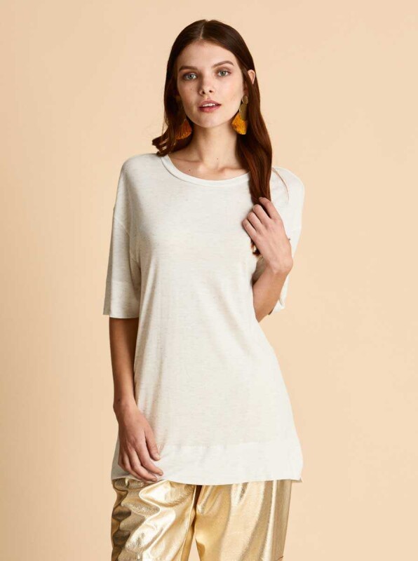 Geniş Yaka T-Shirt Kemik - 3