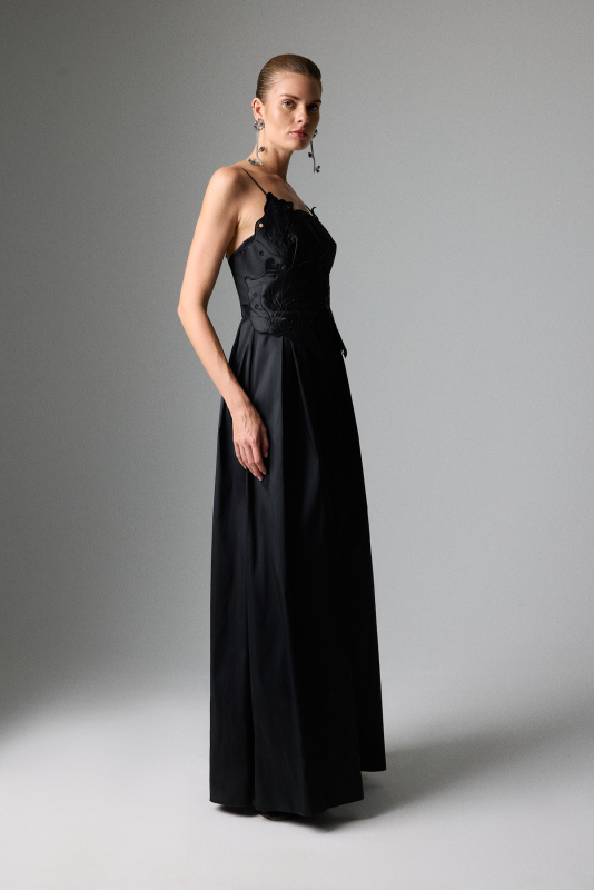 İnce Askılı Brode Detaylı Tafta Elbise Siyah - 4