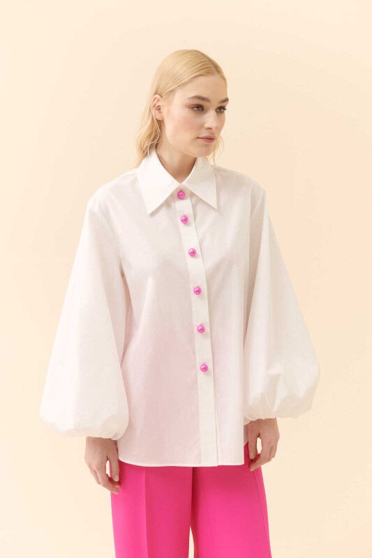İnci Düğmeli Geniş Kesim Kadın Gömlek Beyaz - 1