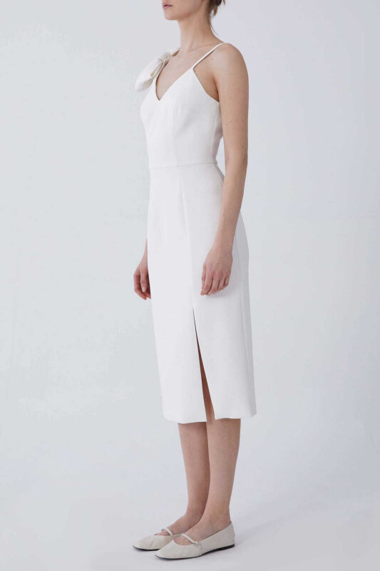 İp Askılı Kurdele Detaylı Abiye Elbise Beyaz - 3