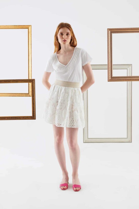 İşlemeli Mini Etek Beyaz - 1