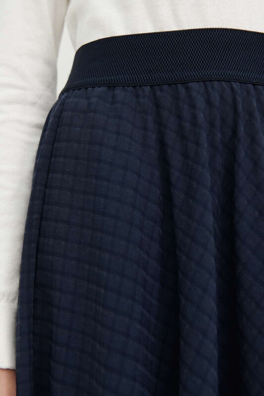 Beli Lastikli Maxi Boy Gofreli Kumaş Etek Standart Renk - 3