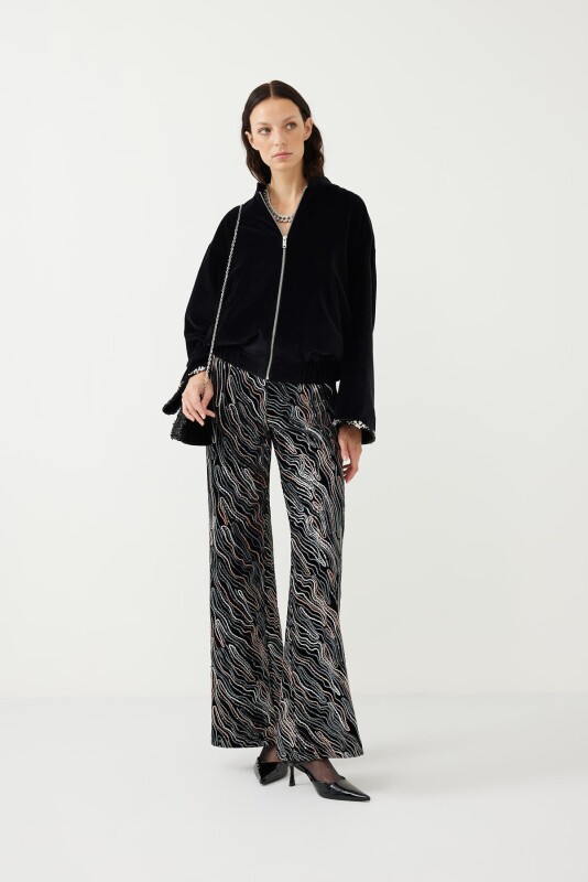 Arkası Nakış Detaylı Fermuarlı Bomber Siyah - 4