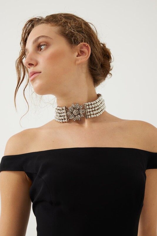 Ortası Çiçek Taşlı Choker Kolye Standart Renk - 1