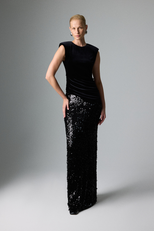 Vatka ve Drape Detaylı Yırtmaçlı Elbise Siyah - Roman (1)