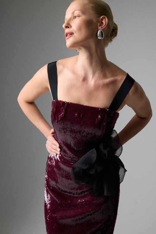 Çiçek Aplikeli Payetli Midi Boy Elbise Vişne - 3