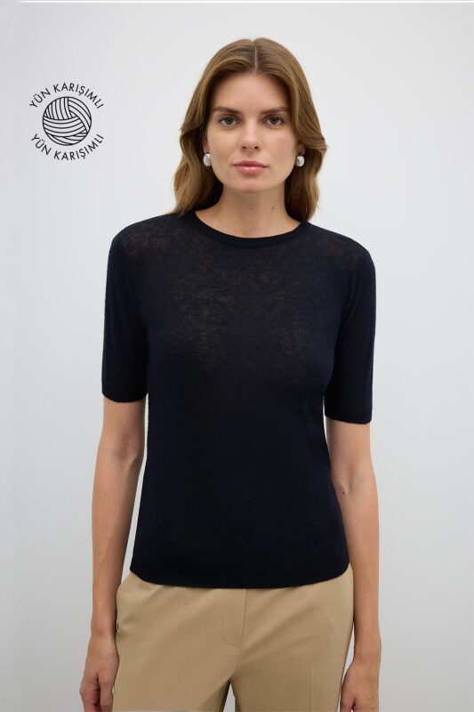 Bisiklet Yaka Triko Siyah 