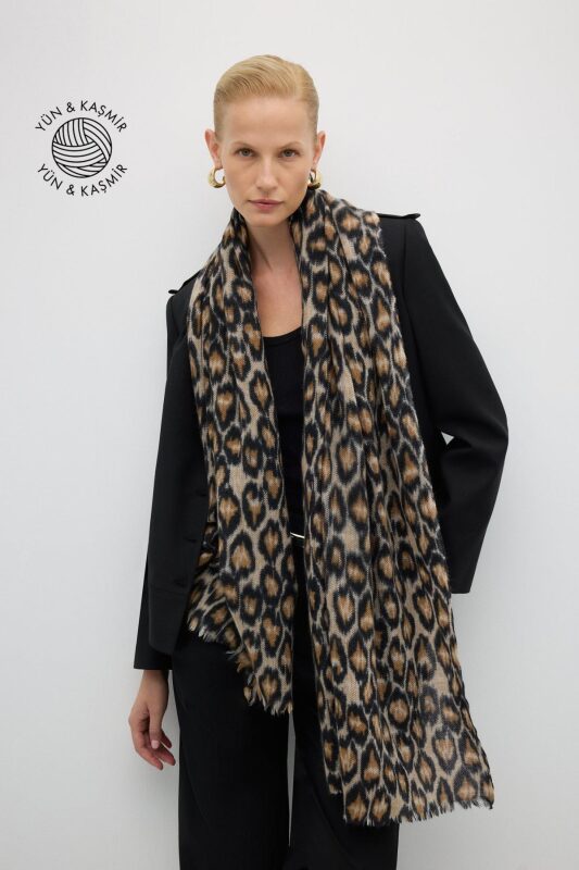 Yün ve Kaşmir Leopar Desenli Şal Standart Renk - Roman
