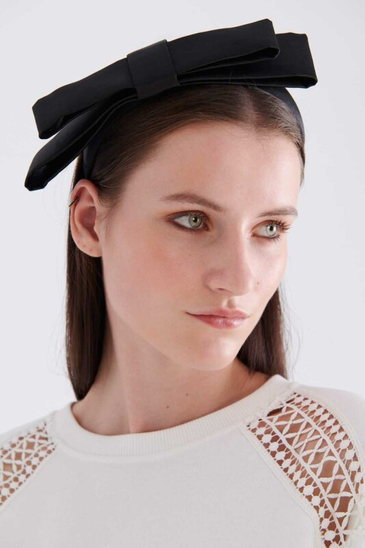  Kadın Taç Siyah - 1