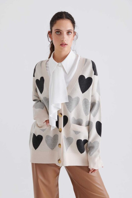  Kalp Desenli Triko Hırka Standart Renk - 1