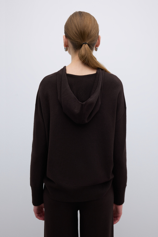 Kapüşonlu Triko Kahve - Roman (1)