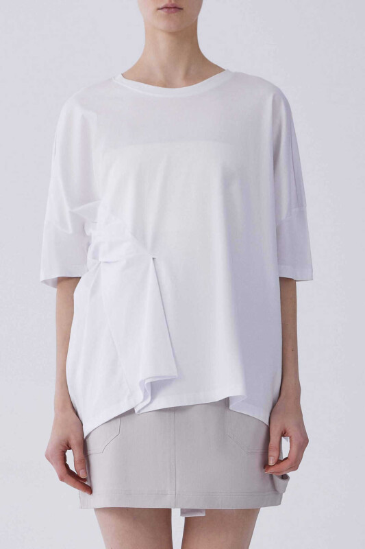 Kısa Kol Ön Detaylı Tişört Optik Beyaz - 1