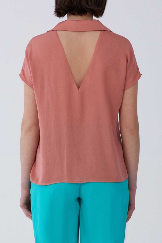 Kısa Kol Sırt Detaylı Bluz Pembe - 2