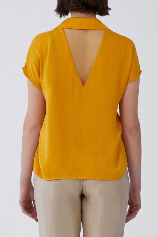 Kısa Kol Sırt Detaylı Bluz Safran - 2