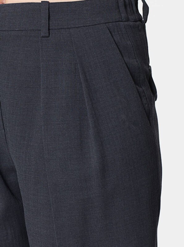  Kısa Paça Bol Kadın Pantolon Antrasit - 3