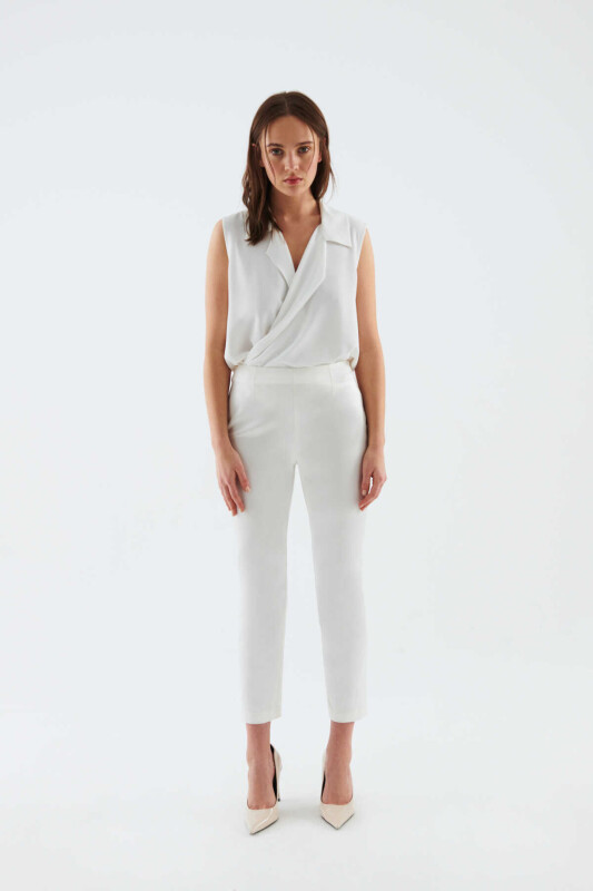 Kısa Paçalı Kadın Pantolon Beyaz - 1