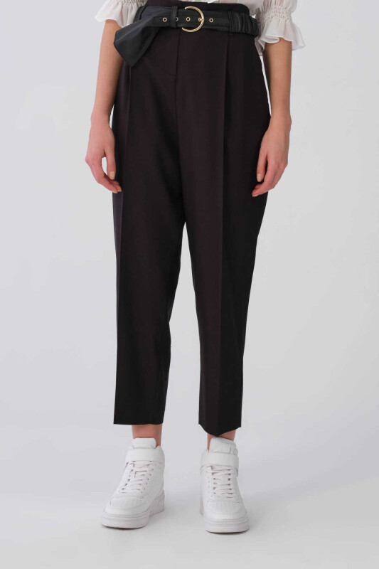 Kısa Paçalı Pantolon Siyah - 1