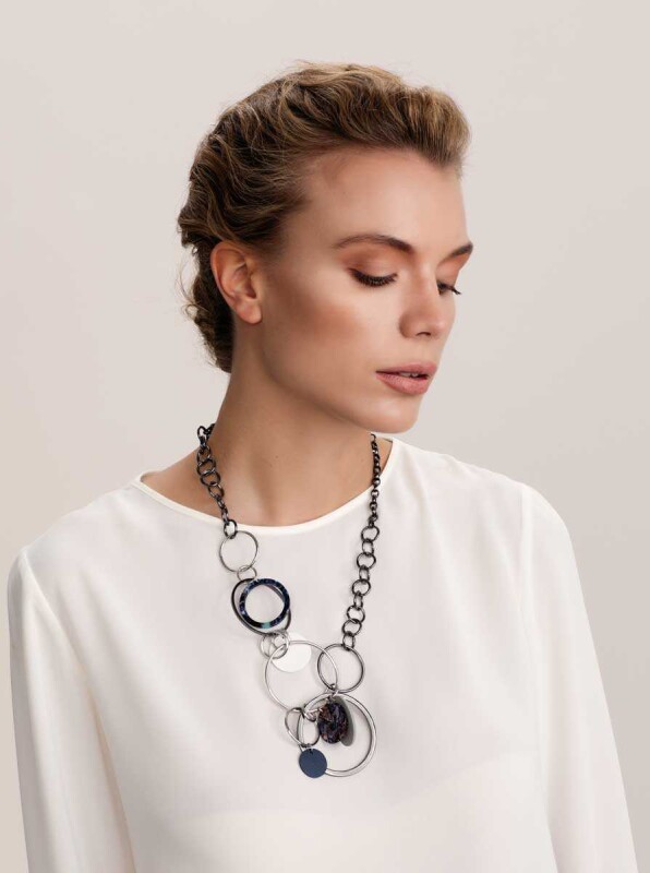 Pul Detaylı Kolye Standart Renk - 1