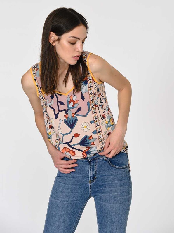 Sıfır Kol Desenli Bluz Standart Renk - 3