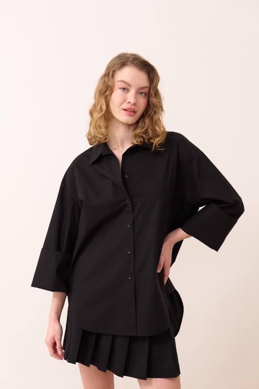 Sırtı Kelebek Nakışlı Poplin Gömlek Siyah - 1