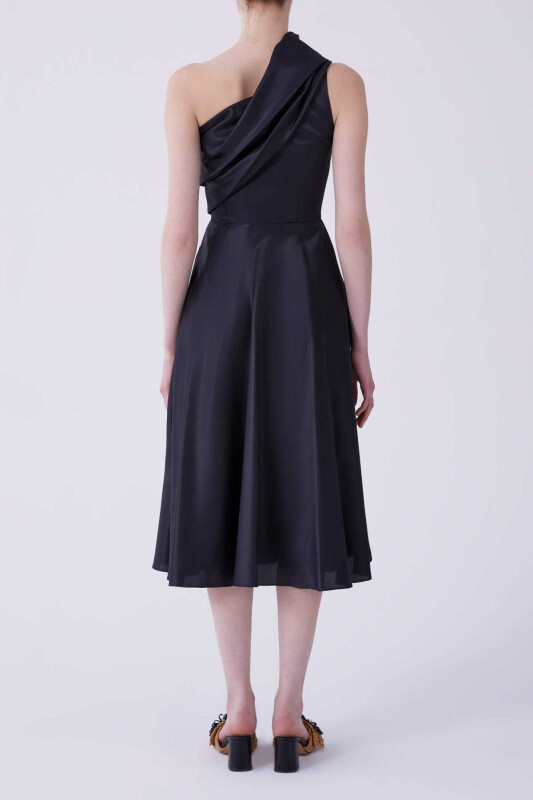 Tek Omuz Saten Abiye Elbise Siyah - 2