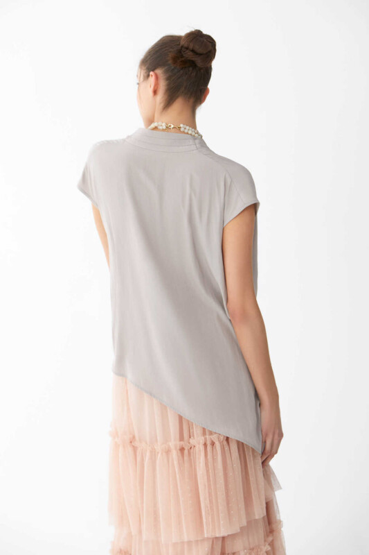 V Yaka Bel Detaylı Bluz Taş - 2