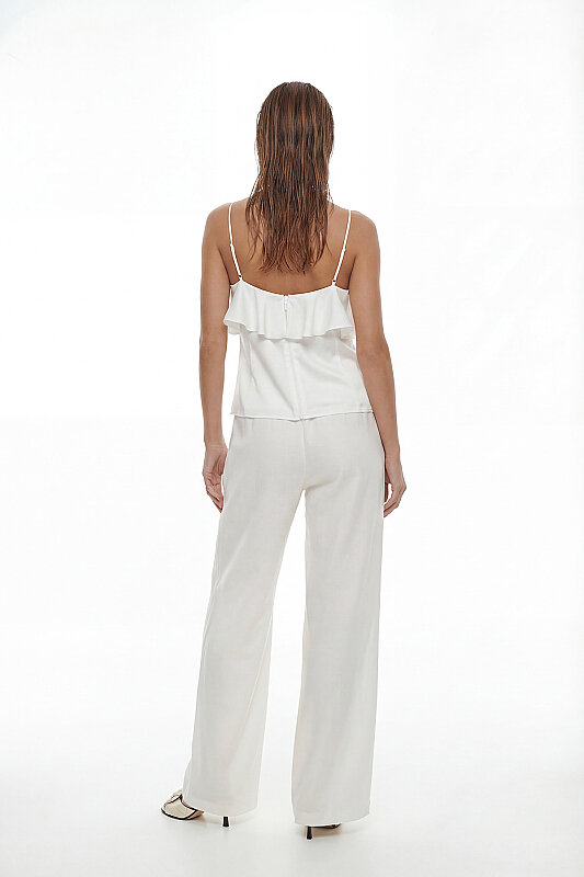 V Yaka İnce Askılı Volan Detaylı Bluz Beyaz - 2